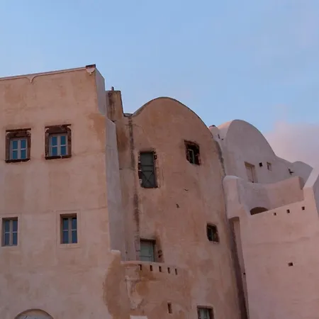 Castelli Loggia Apartment Emporio (Santorini)
